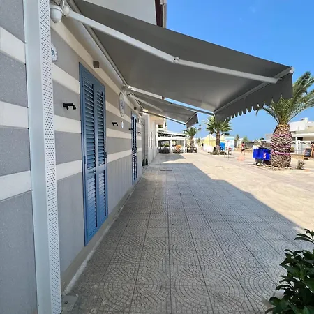 Al Delfino Blu Margherita Di Savoia