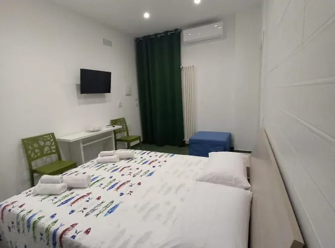 بيت ضيافة Al Delfino Blu 3*